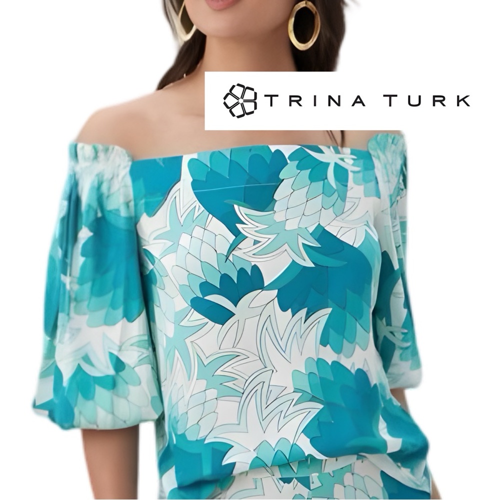 Trina Turk NWT Equinox off the shoulder top in Turquoise and White Size Small